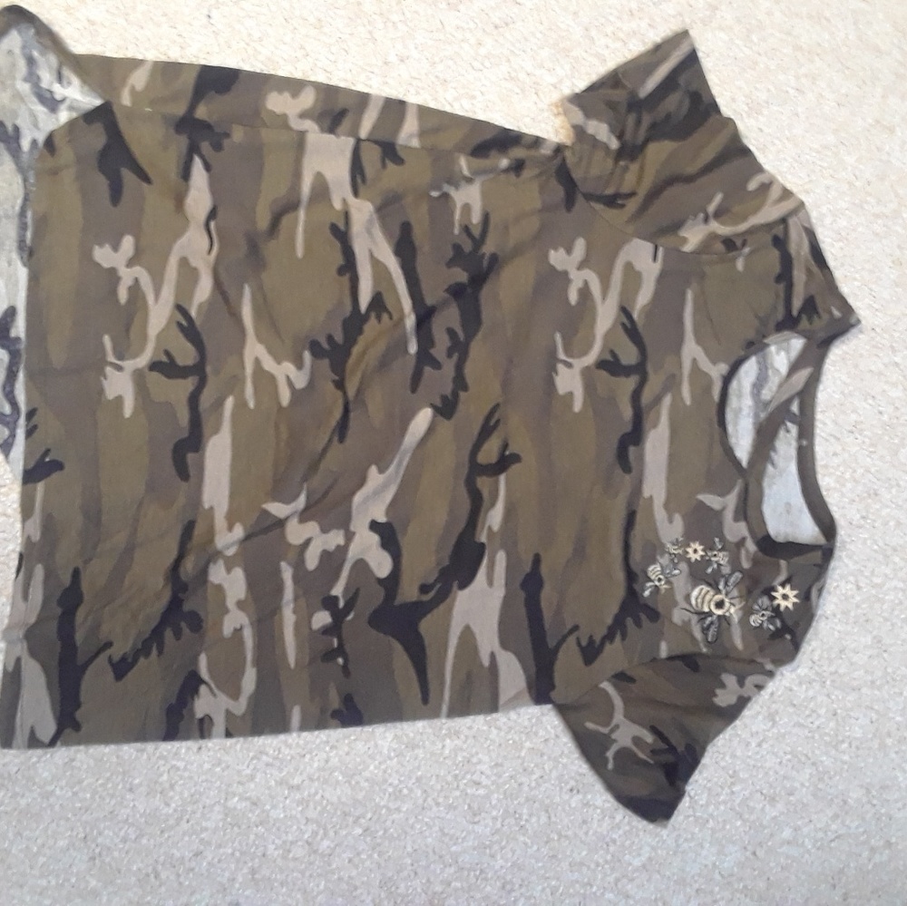T shirt